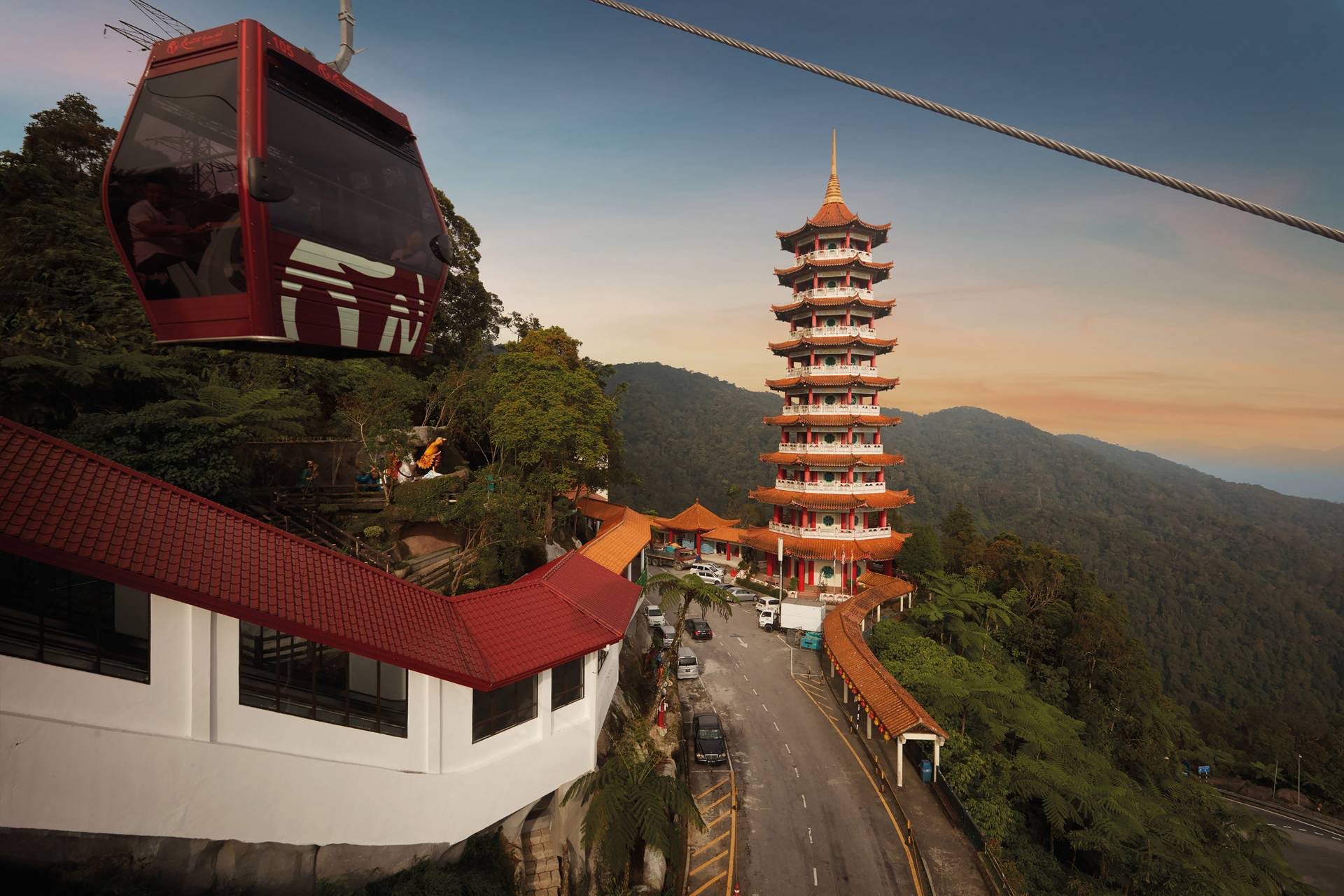 One day tour to Genting Highlands with Batu Caves from Kuala Lumpur